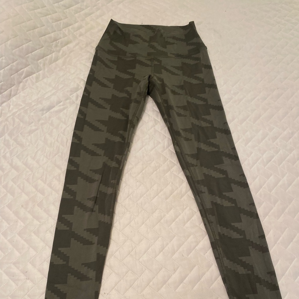 Alo leggings